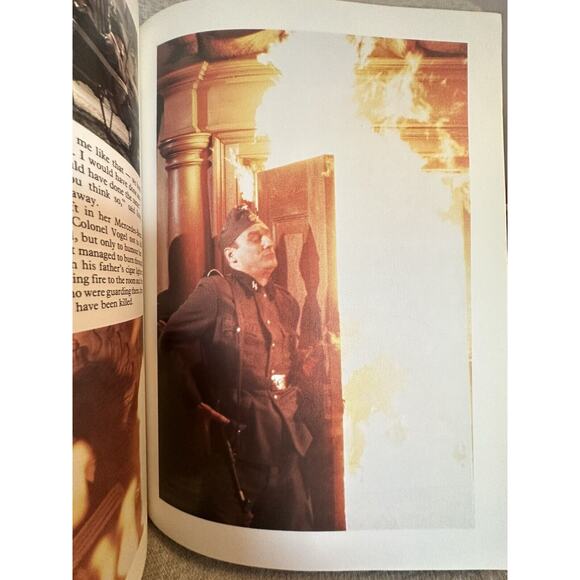 EUC Indiana Jones™ THE LAST CRUSADE Official Movie STORYBOOK Scholastic Edition - Picture 7 of 7